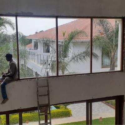 Tjwindscreen Construction Glass3.jpg